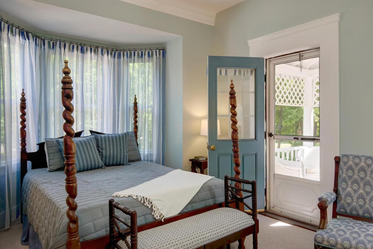 Mira Monte Inn & Suites บาร์ฮาเบอร์ ภายนอก รูปภาพ